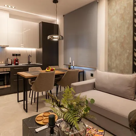 Luxury In * Салоники