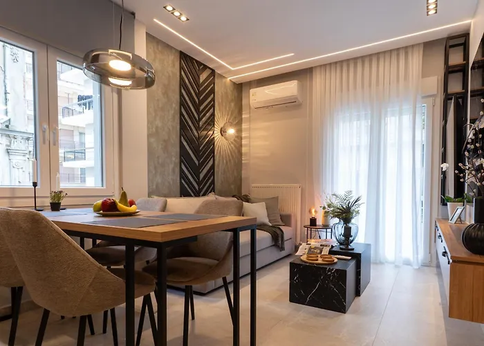 Luxury In شقة سالونيك